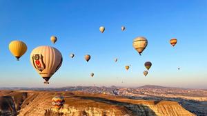 土耳其的热气球美景与危险并存